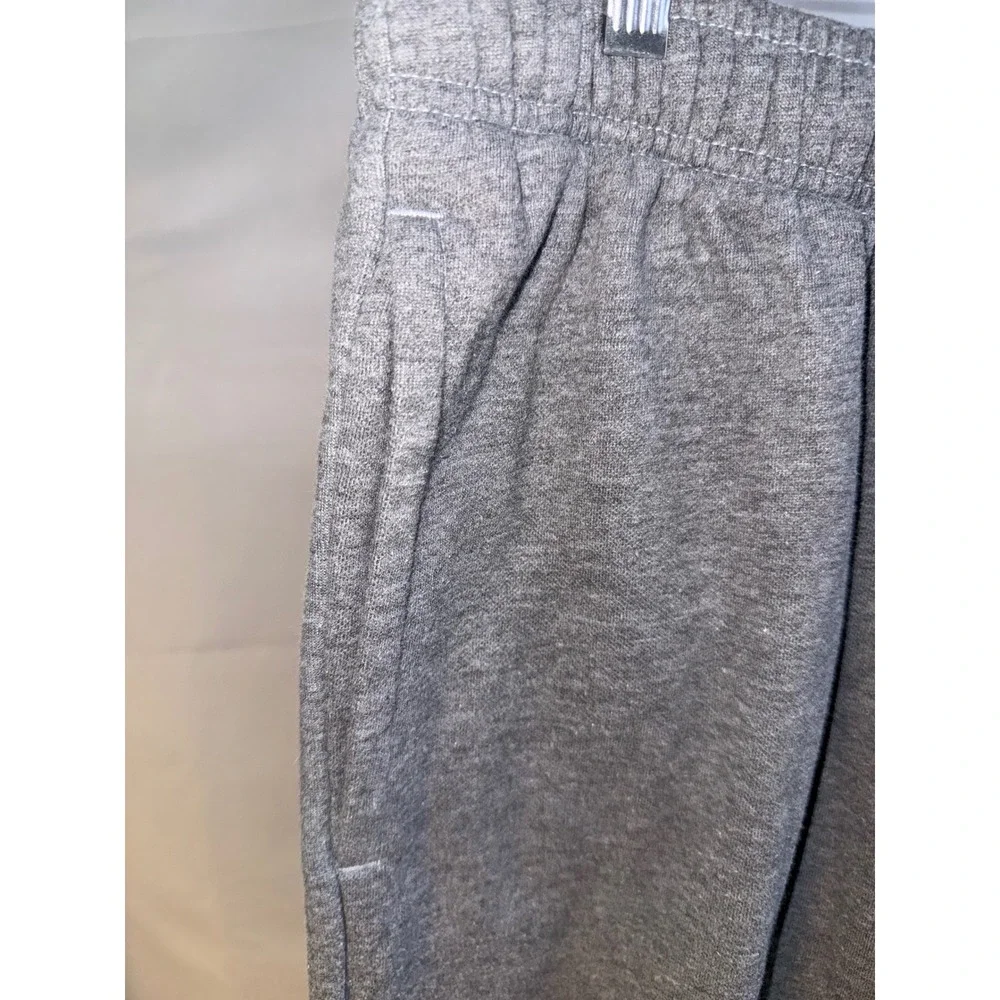 The North Face Mens Circular Design Sweatpants Heather Gray Fleece Joggers L